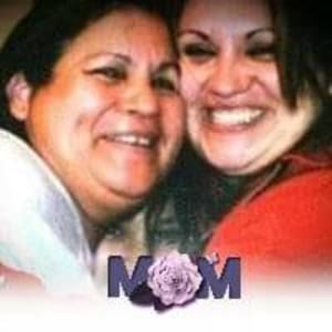 Meet your Posher, Cynthia